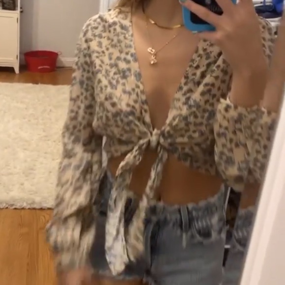 Brand new with tags - Picture 3 of 3